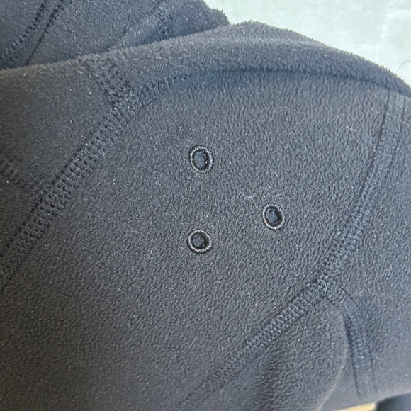 The North Face Women’s Classic Black Zip-Up Jacket - Picture 6 of 6